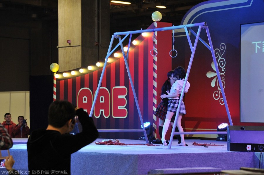 KAIYUN-阿扎伦卡重返赛场，持续失利首场状态出色，篮网观众沸腾！观众掌声雷动的简单介绍