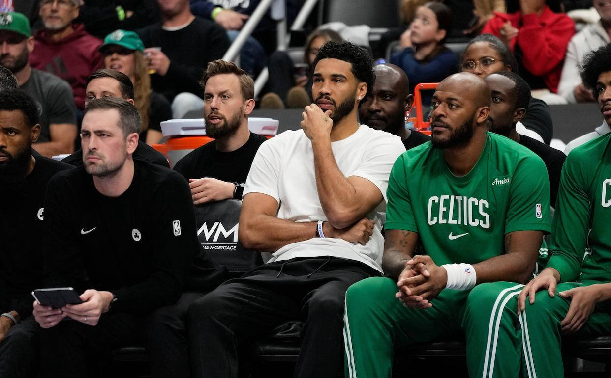 开云体育-塔图姆在美国队比赛中战术调整，回归赛场引发热议！的简单介绍